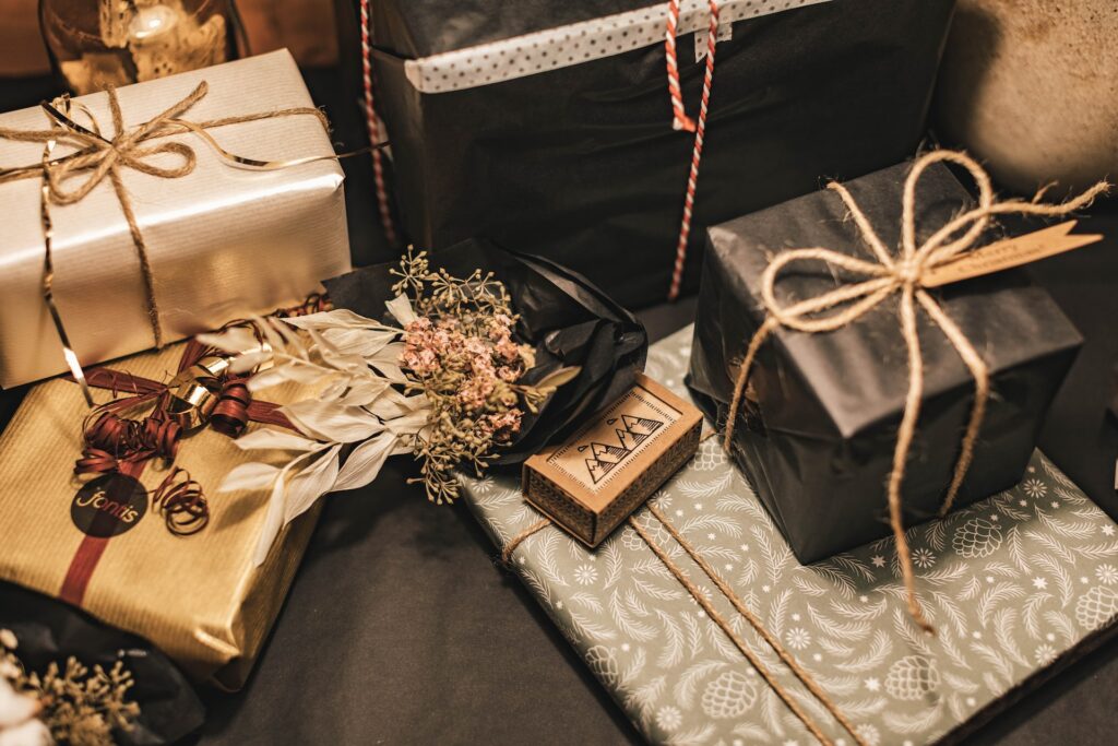 send gifts to remote employees during holidays