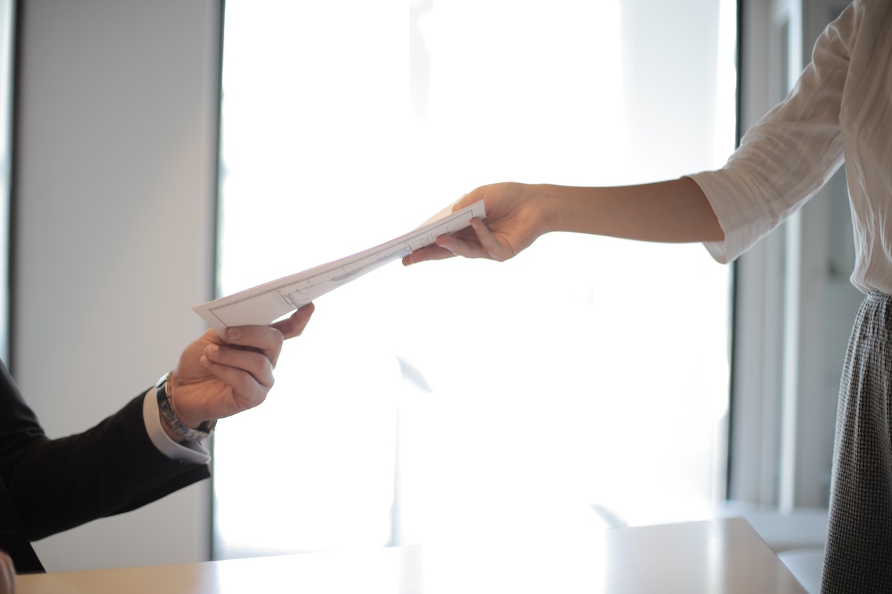 What is an Employer of Record (EOR)